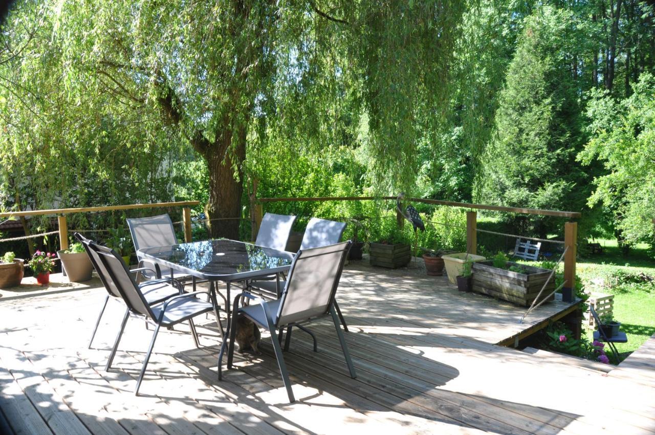 Un Coin De Foret Homestay